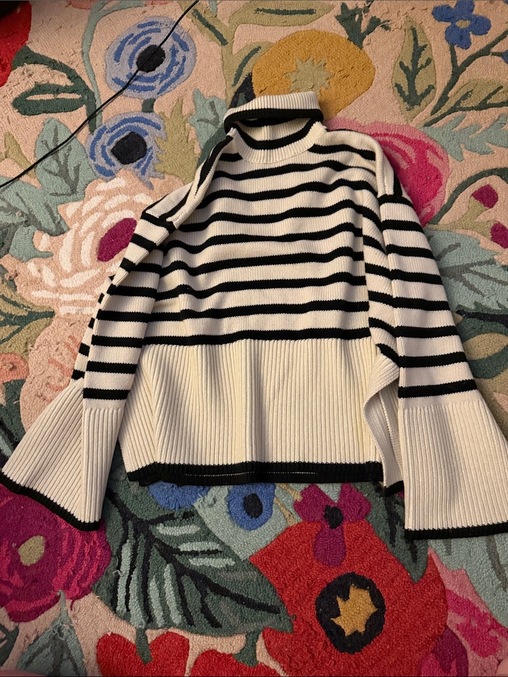 TOTEME signature striped sweater